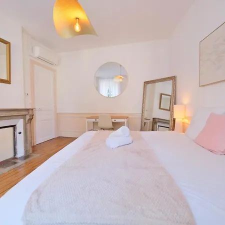 L'ecrin Des Sacres - Cathedrale Appartement *